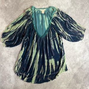 Sundance Green and Blue Ruched 3/4 Sleeve Blouse